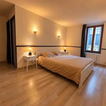 Apartment Le Patio Des Capucins - Terrasse Privee & Climatisee - Proche De La Cite Medievale